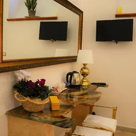 Domus Sanfelice 4*