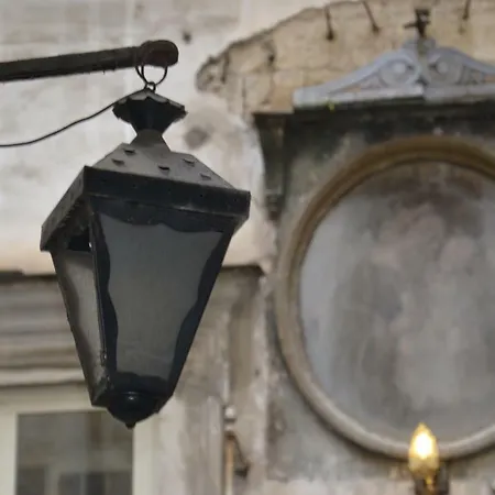 Domus Sanfelice 4*