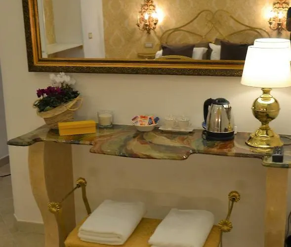 Domus Sanfelice 4* Napoli