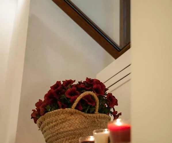 Domus Sanfelice 4* Napoli