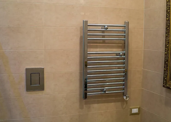 Guest house Domus Sanfelice 4*